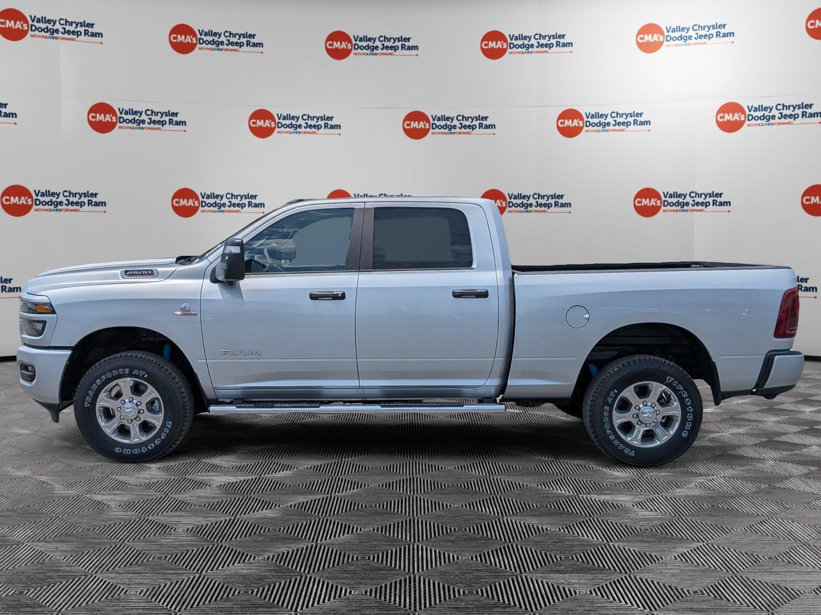New 2026 RAM 2500 Big Horn AWD/4WD image 8