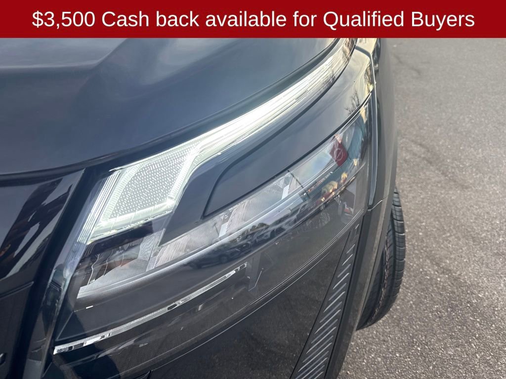 New 2026 Nissan Pathfinder SV image 35