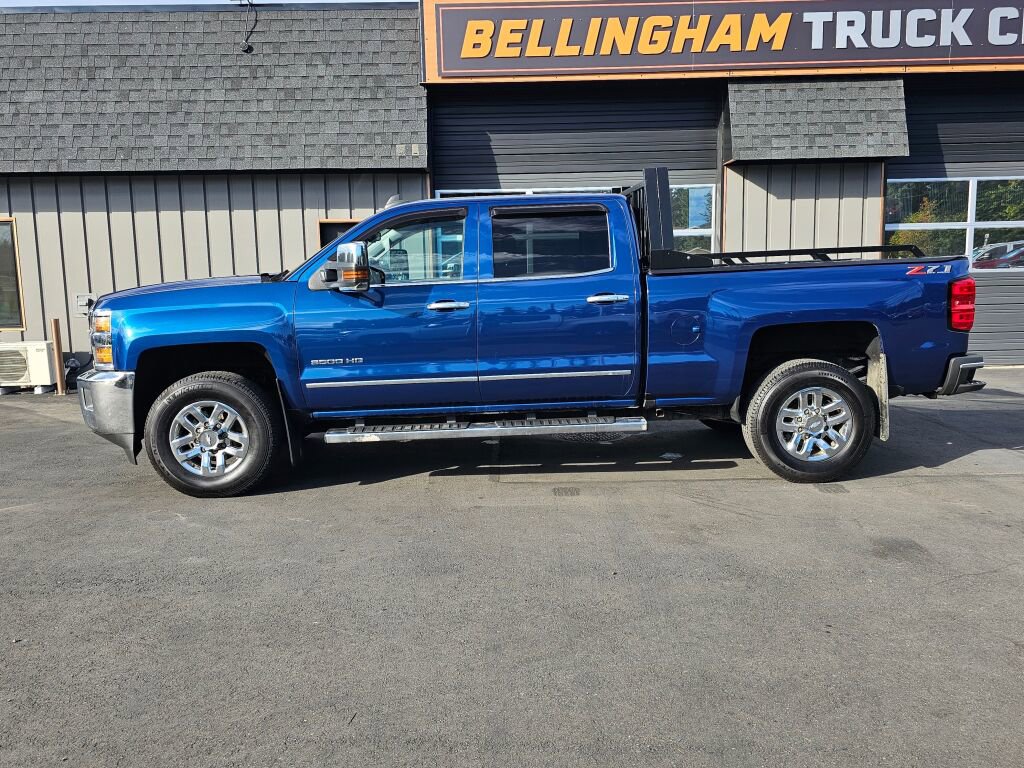 Used 2018 Chevrolet Silverado 3500 LTZ image 8