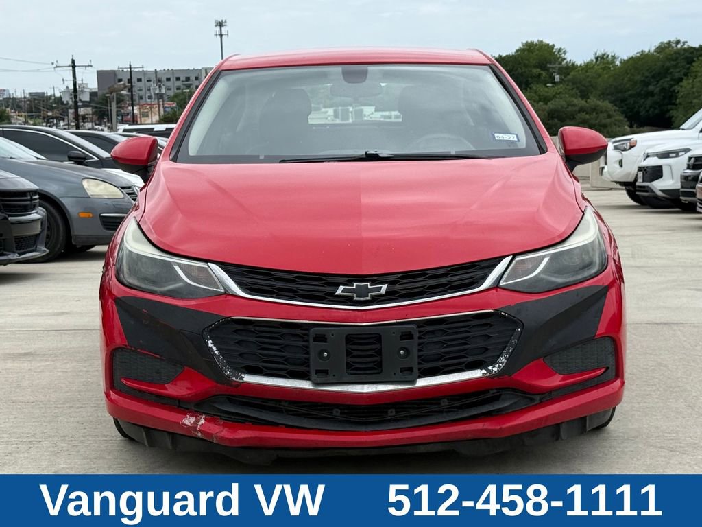 Used 2017 Chevrolet Cruze LT w/ Convenience Package FWD image 5