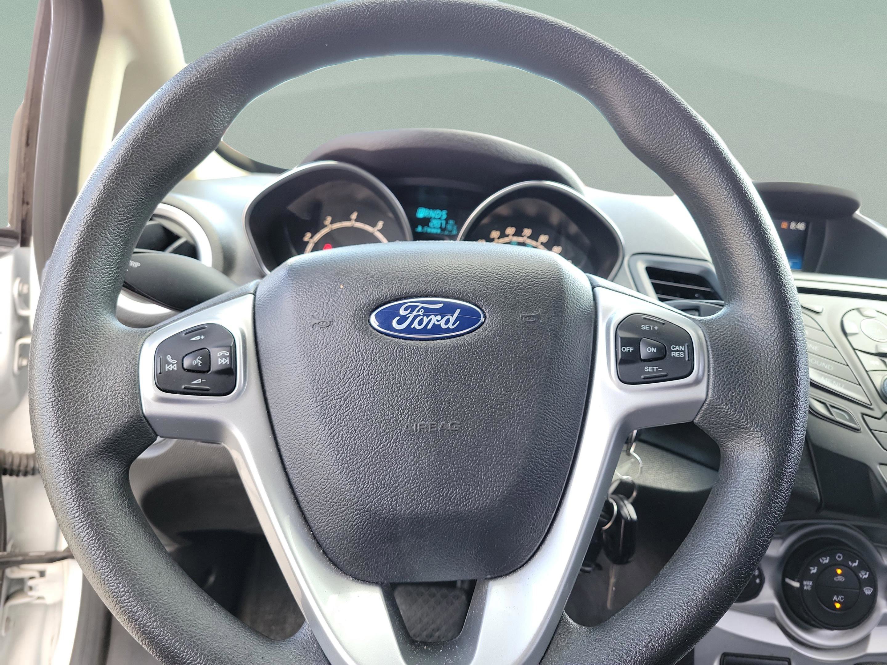 Used 2019 Ford Fiesta SE FWD image 16