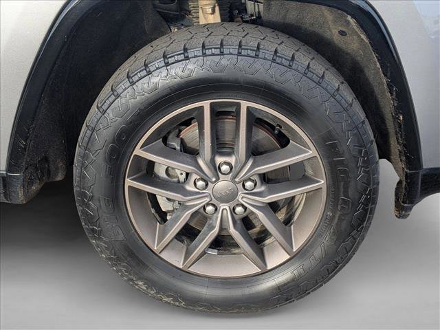 Used 2016 Jeep Grand Cherokee Limited 75th Anniversary image 9