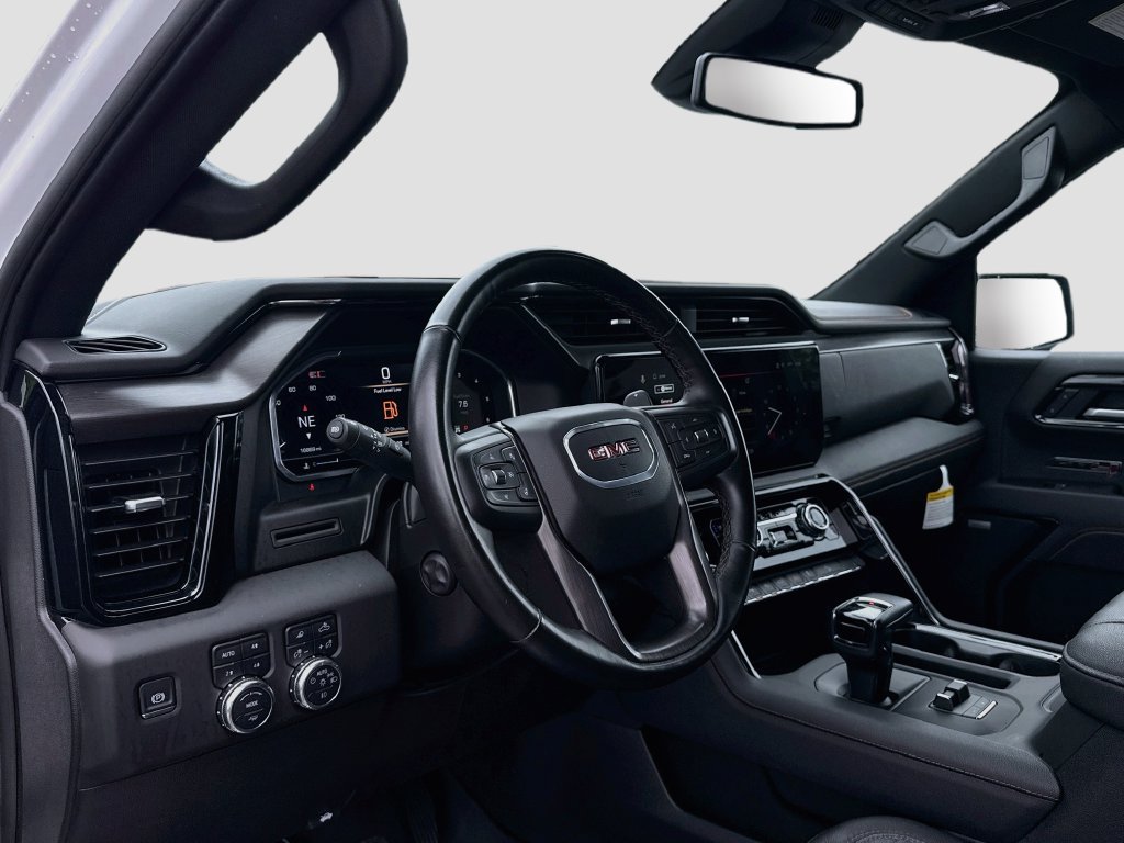 Used 2025 GMC Sierra 1500 AT4 AWD/4WD image 11