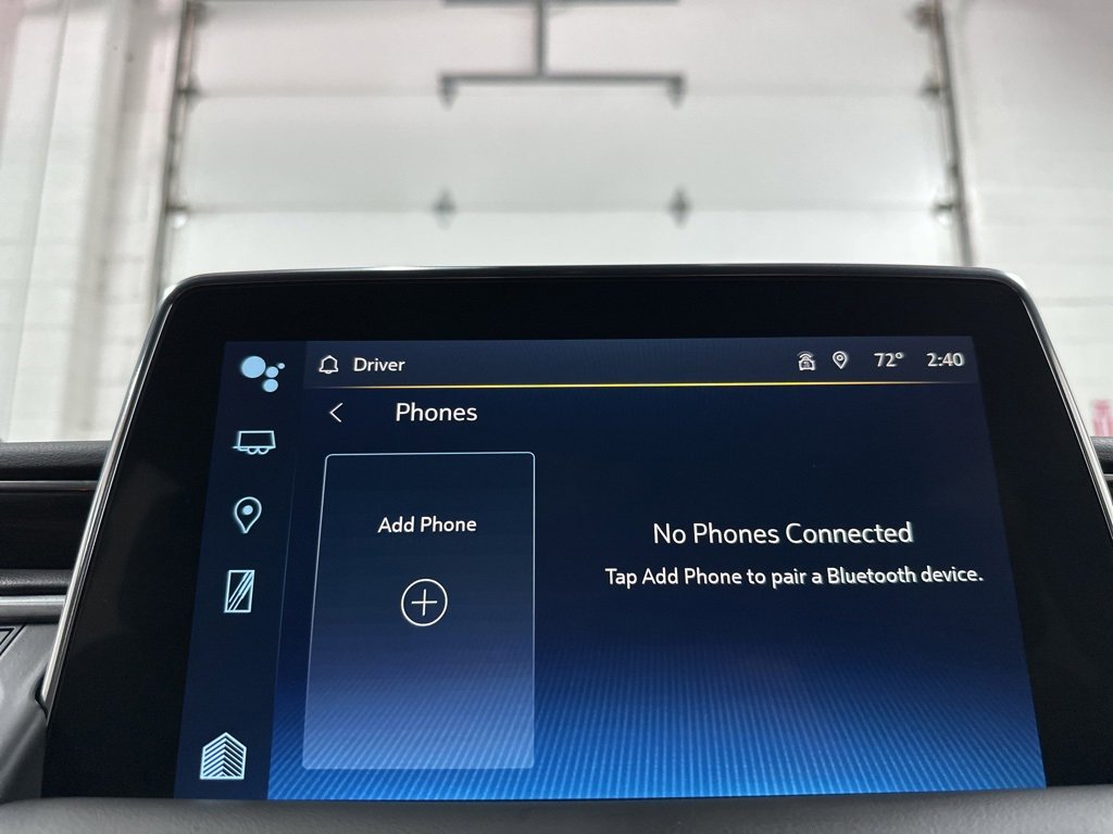 Used 2024 Chevrolet Suburban LT image 28