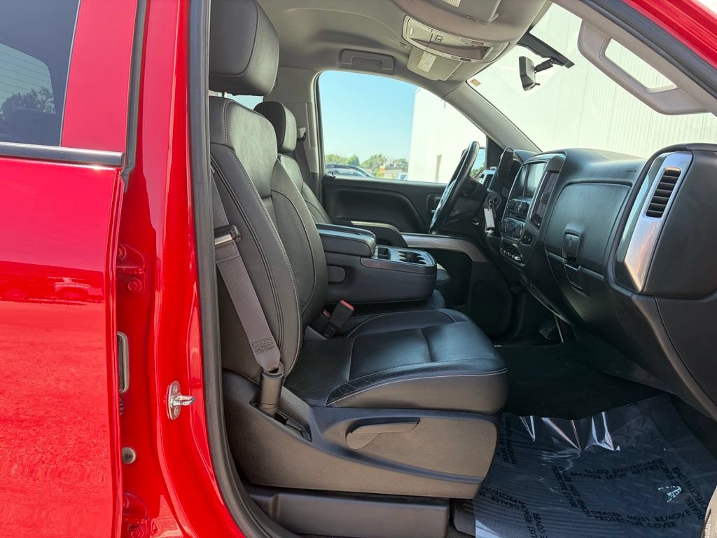 Used 2017 Chevrolet Silverado 1500 LT w/ All Star Edition AWD/4WD image 22