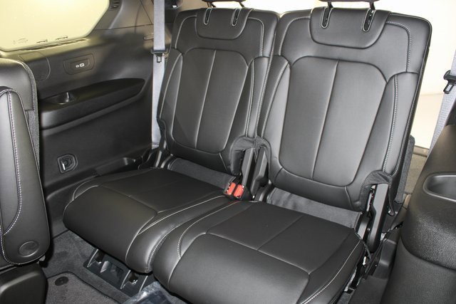 New 2025 Jeep Grand Cherokee L Limited w/ Black Appearance Package image 21