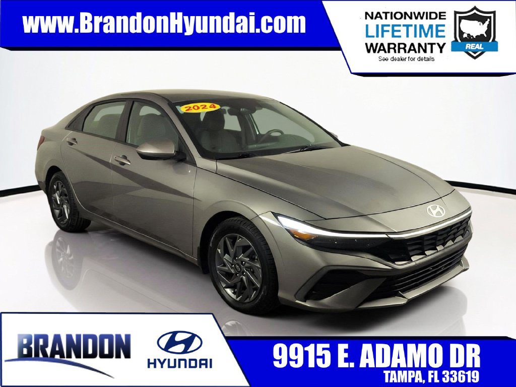Used 2024 Hyundai Elantra SEL FWD image 1