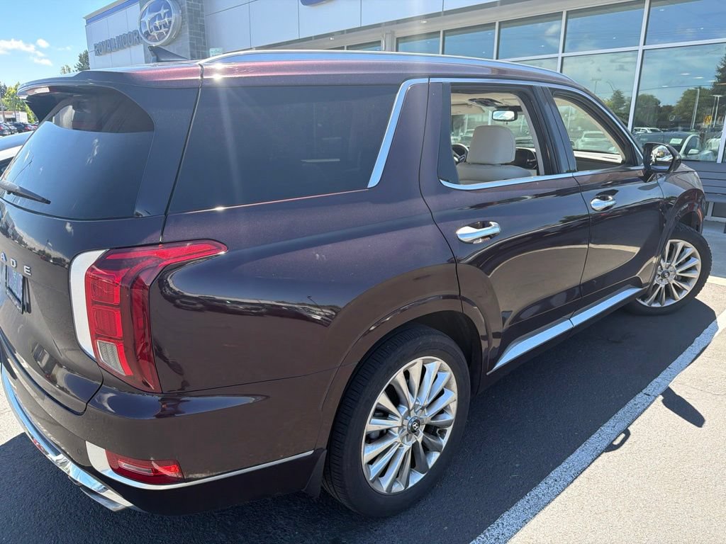 Used 2020 Hyundai Palisade Limited FWD image 3