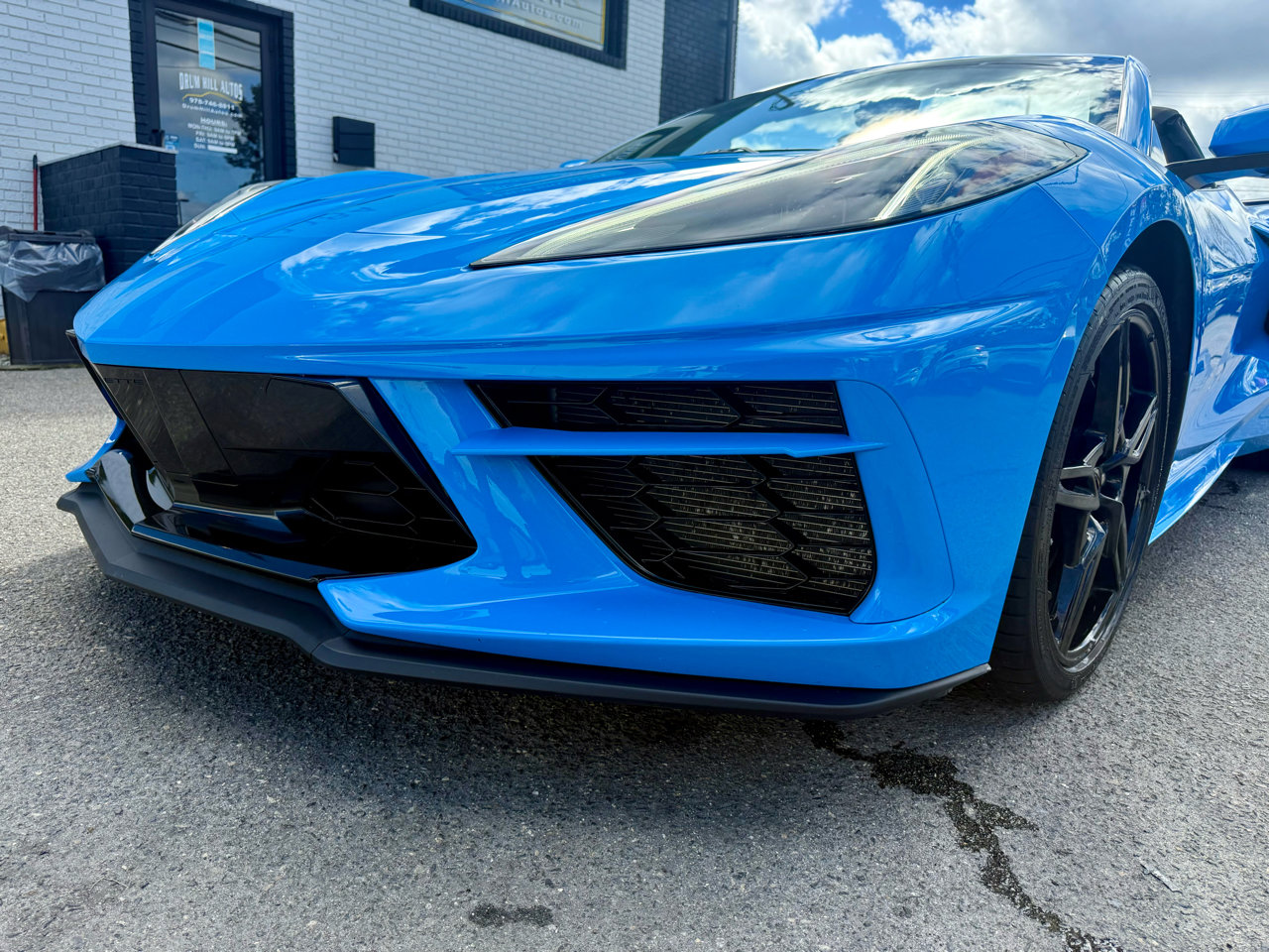 Used 2023 Chevrolet Corvette Stingray Convertible w/ Z51 Performance Package image 9