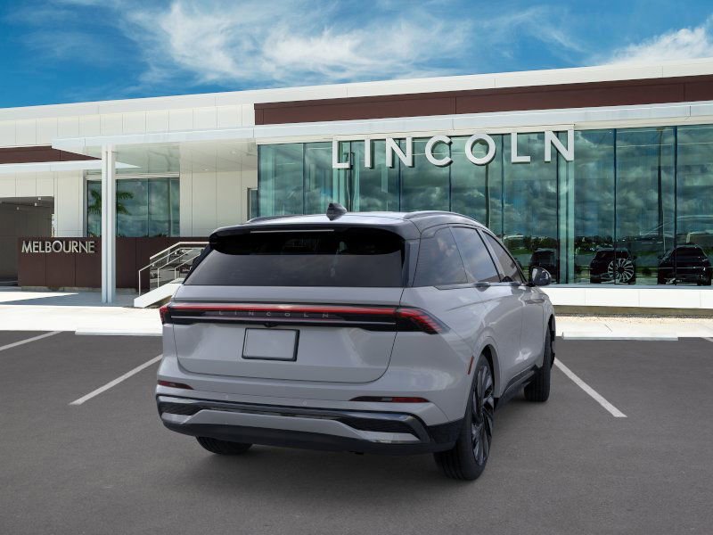 New 2026 Lincoln Nautilus Reserve image 8