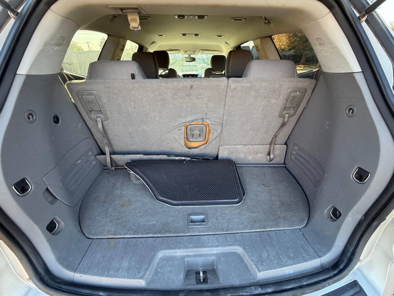 Used 2016 Chevrolet Traverse LT FWD image 15