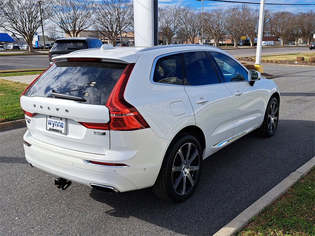 Used 2020 Volvo XC60 T5 Inscription w/ Protection Package image 3