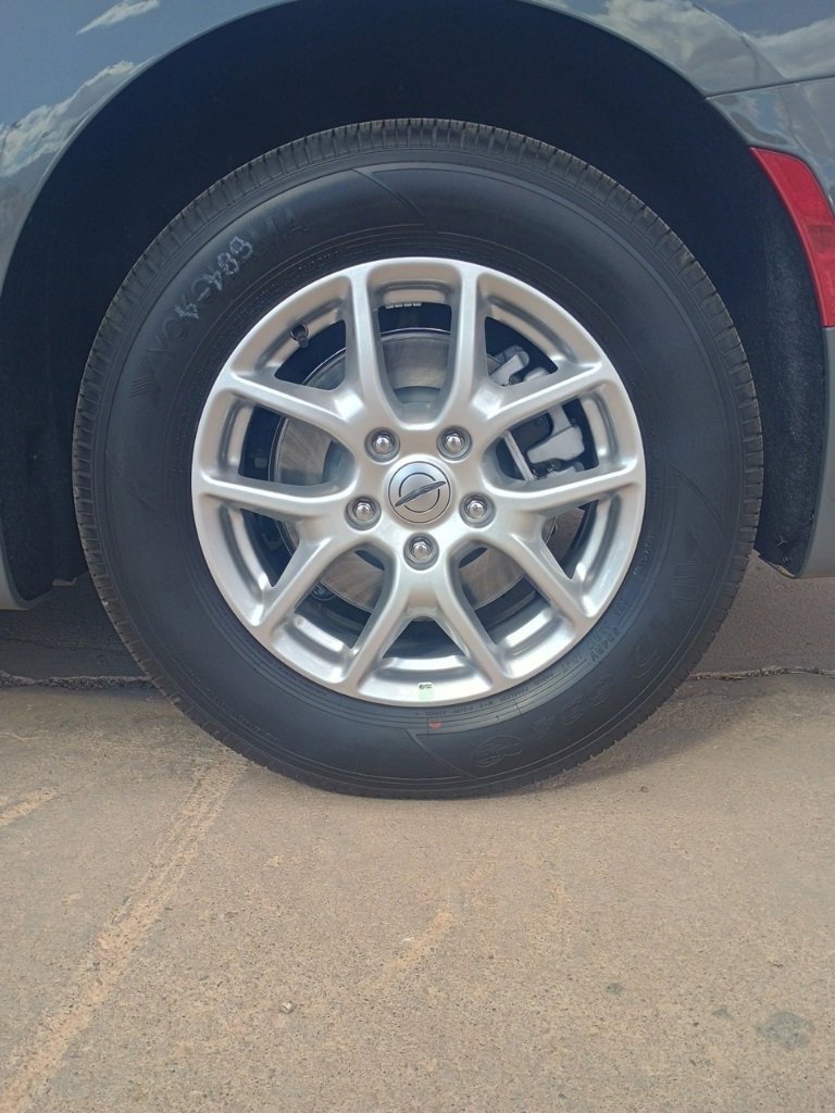 New 2025 Chrysler Pacifica Select image 10