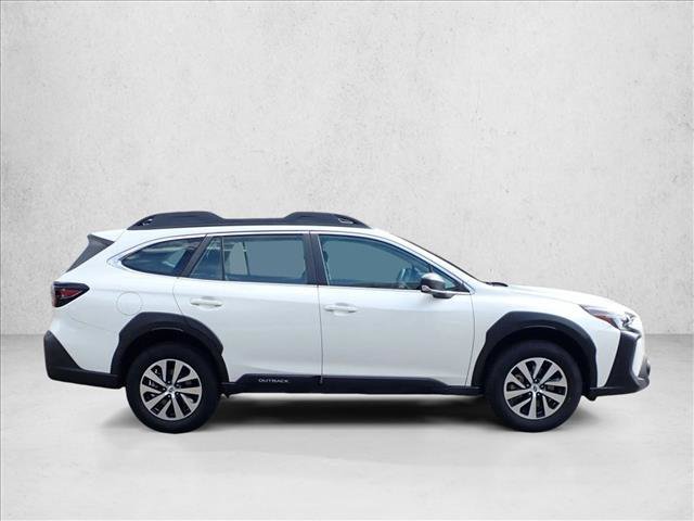 Used 2024 Subaru Outback AWD/4WD image 5