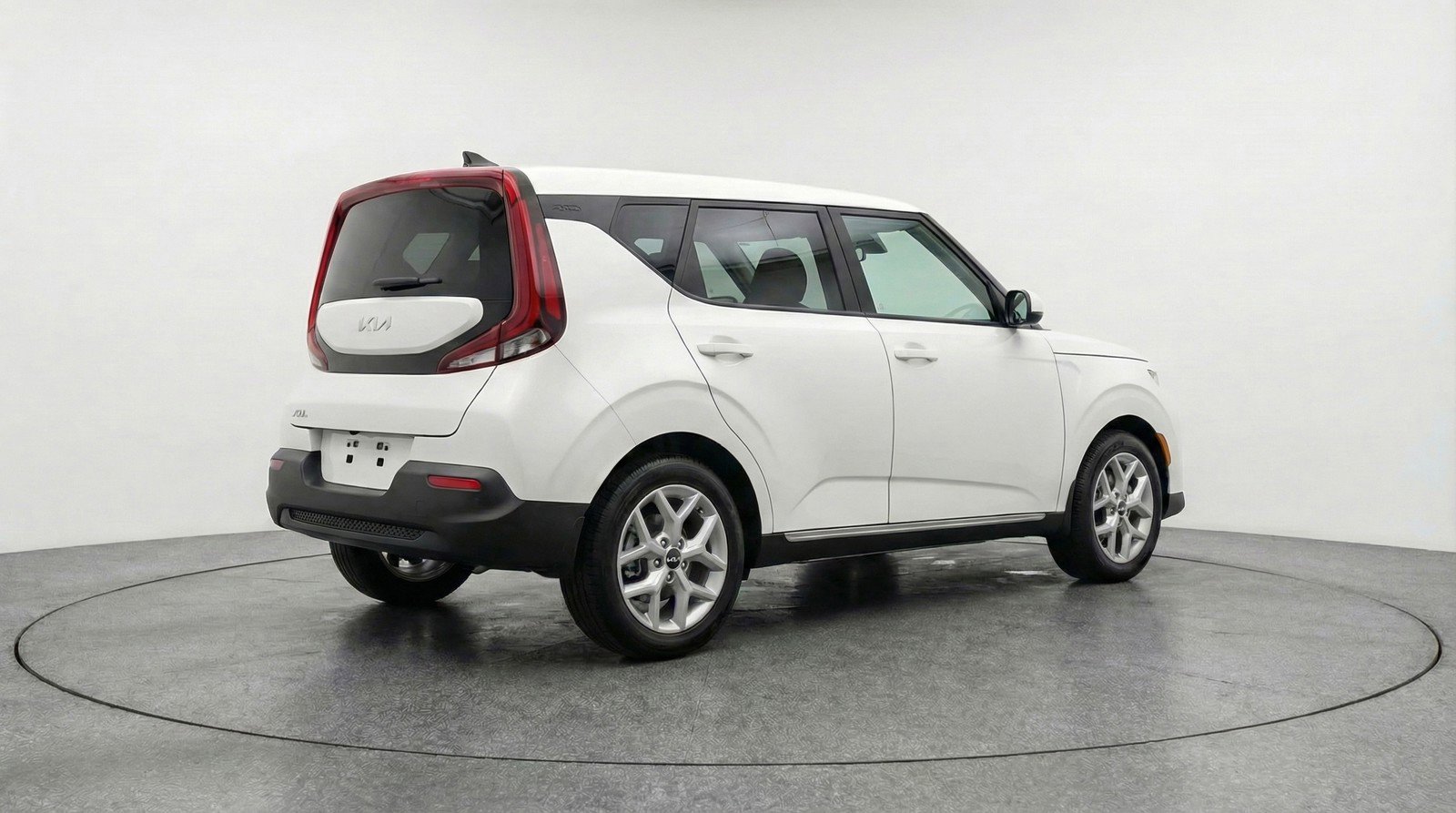 Used 2025 Kia Soul LX w/ LX Technology Package image 9