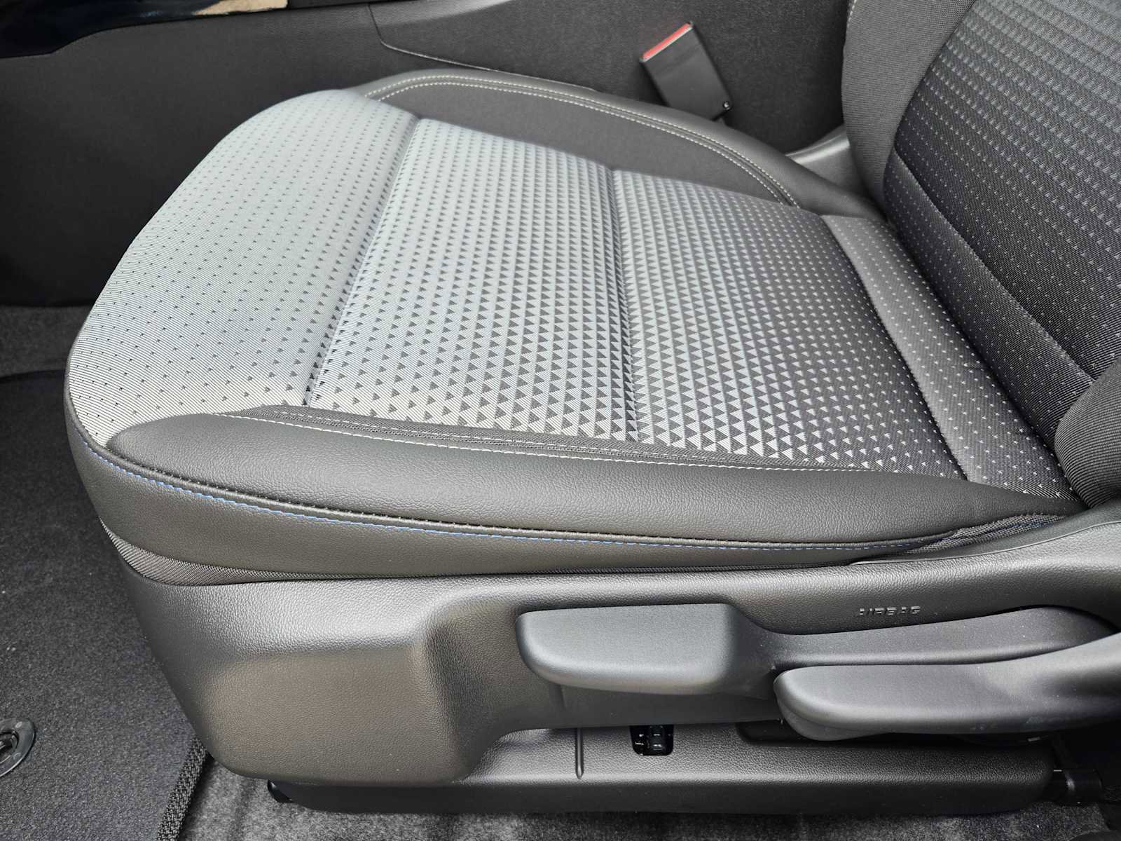 New 2025 Chevrolet Trax LT w/ Driver Confidence Package image 18