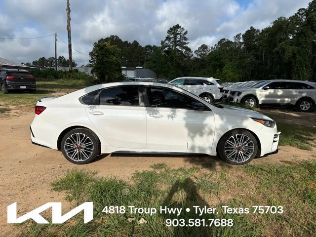 Used 2021 Kia Forte GT w/ GT2 Package FWD image 12