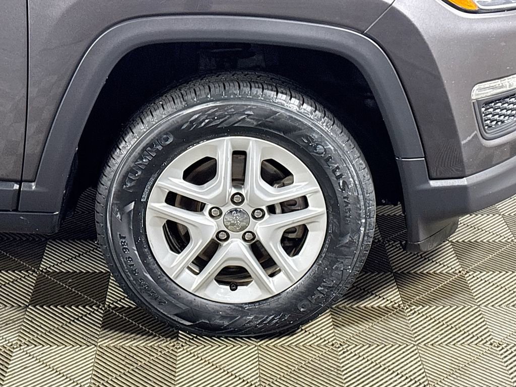 Used 2020 Jeep Compass Sport w/ Cold Weather Group image 22