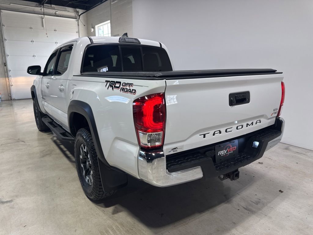 Used 2016 Toyota Tacoma TRD Off-Road w/ Towing Package RWD image 5