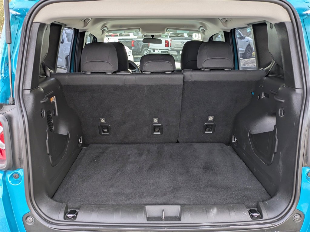 Used 2020 Jeep Renegade Sport image 13