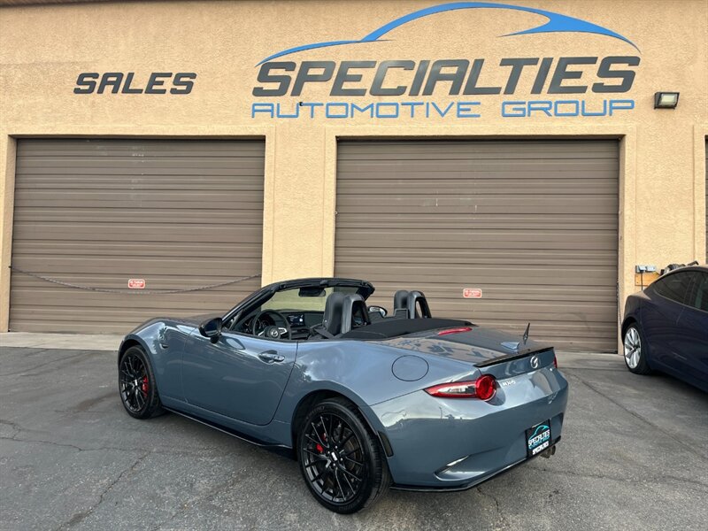 Used 2021 MAZDA MX-5 Miata Club w/ Brembo/BBS Recaro Package RWD image 35