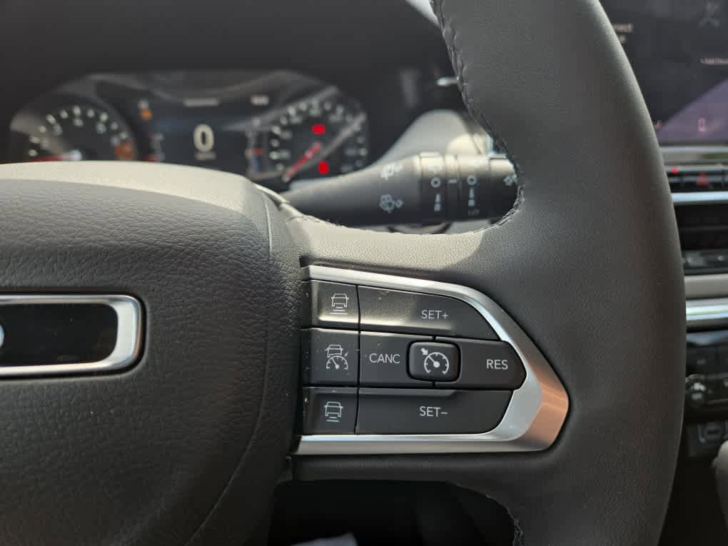 Used 2024 Jeep Compass Limited AWD/4WD image 23