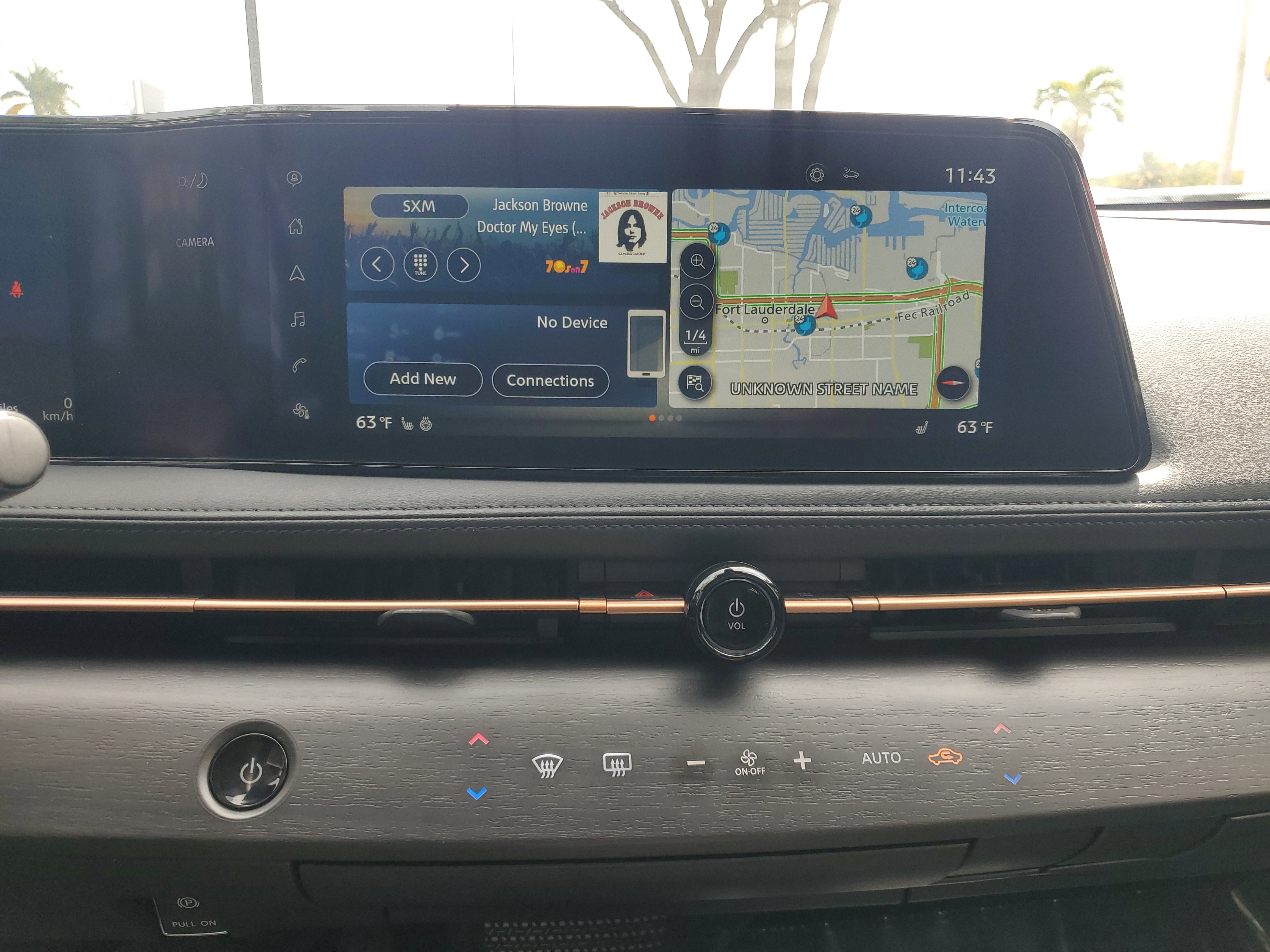 Certified 2023 Nissan Ariya AWD image 8