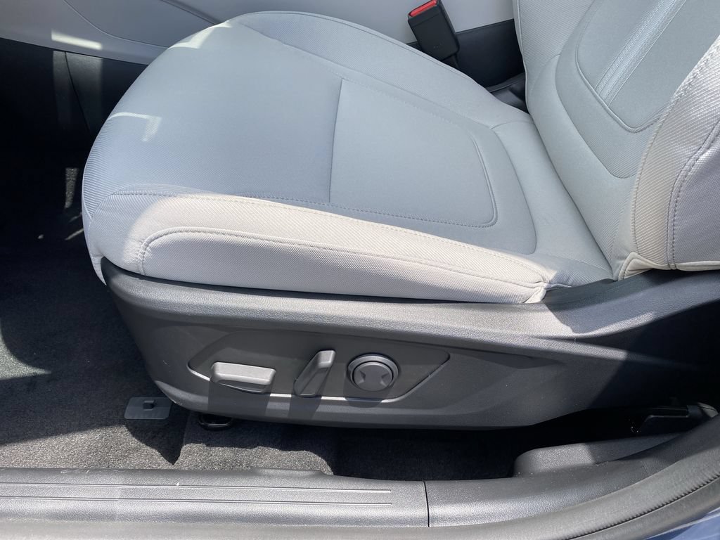New 2026 Hyundai Tucson SEL Plus w/ Tow & Go Package FWD image 12
