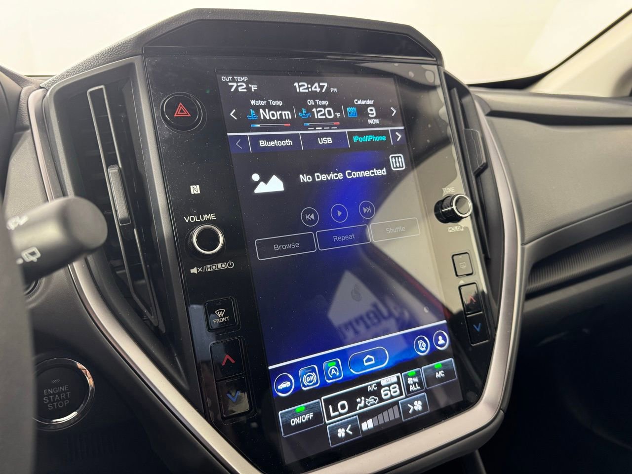 Used 2025 Subaru Crosstrek 2.0i Premium image 23