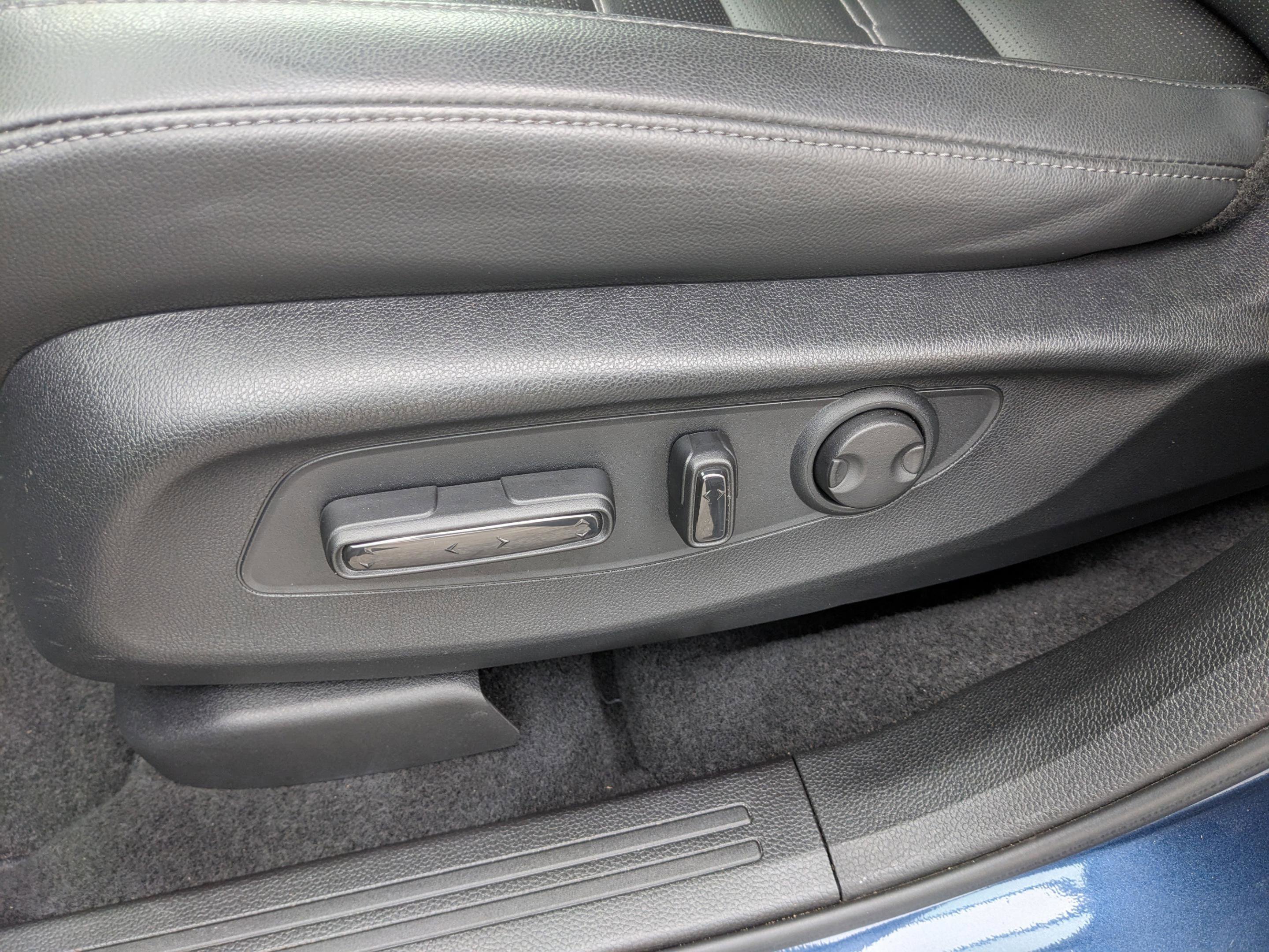 Used 2024 Honda CR-V EX-L image 17