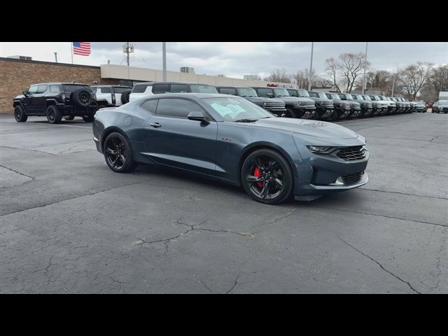 Used 2023 Chevrolet Camaro LT w/ RS Package image 2