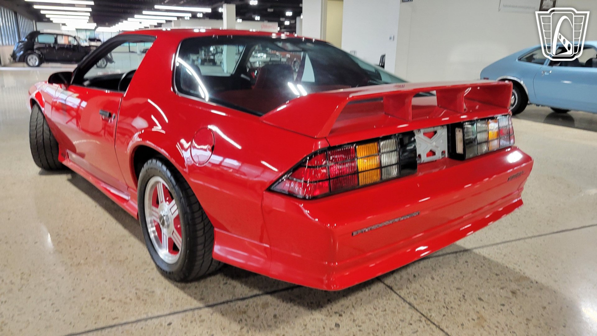Used 1991 Chevrolet Camaro Z28 RWD image 31