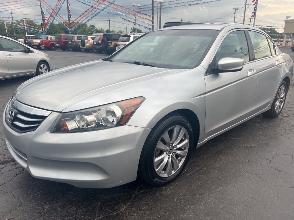 Used 2011 Honda Accord EX image 3