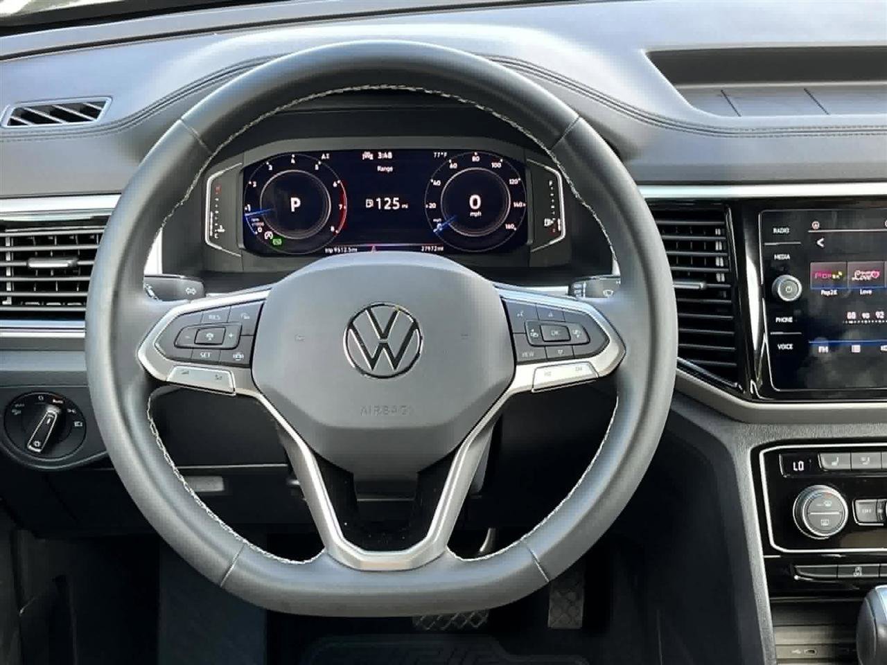 Used 2023 Volkswagen Atlas Cross Sport SE w/ Black Wheel Package FWD image 18
