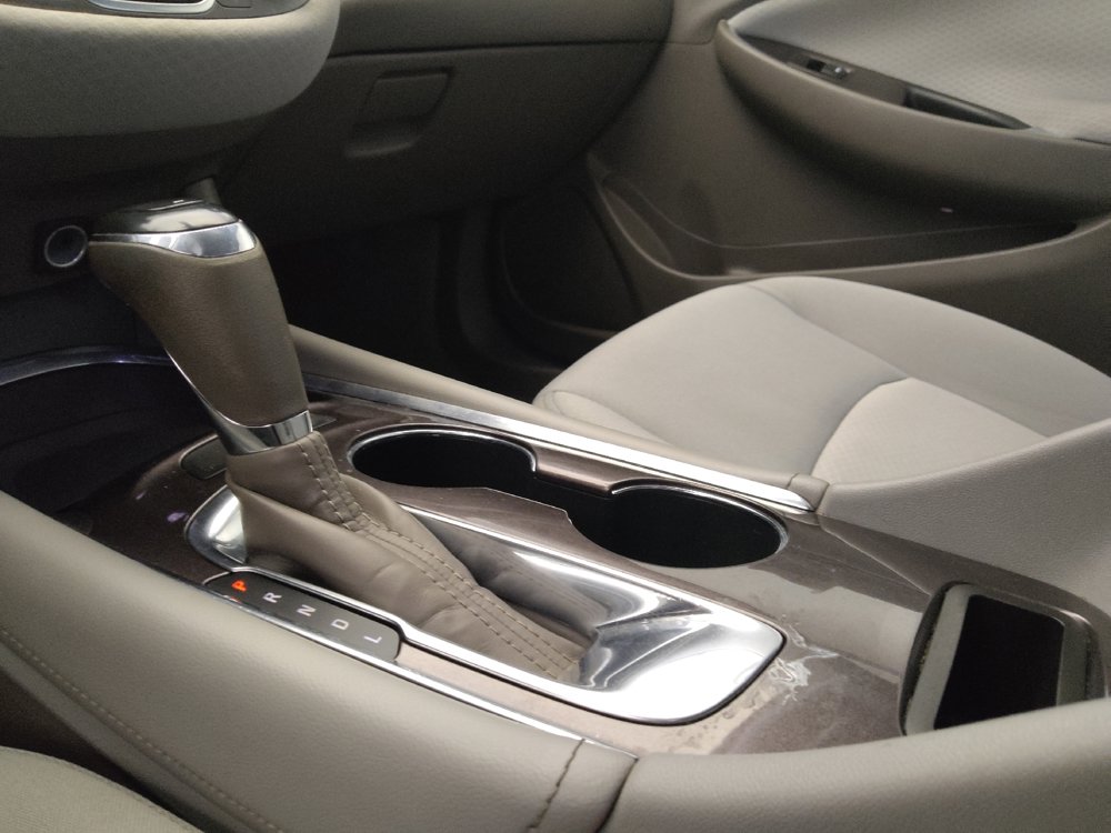 Used 2018 Chevrolet Malibu LT FWD image 26