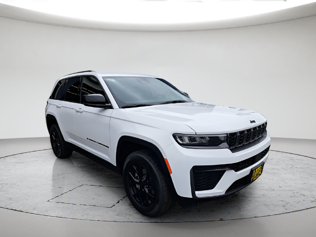 New 2026 Jeep Grand Cherokee 4WD image 3