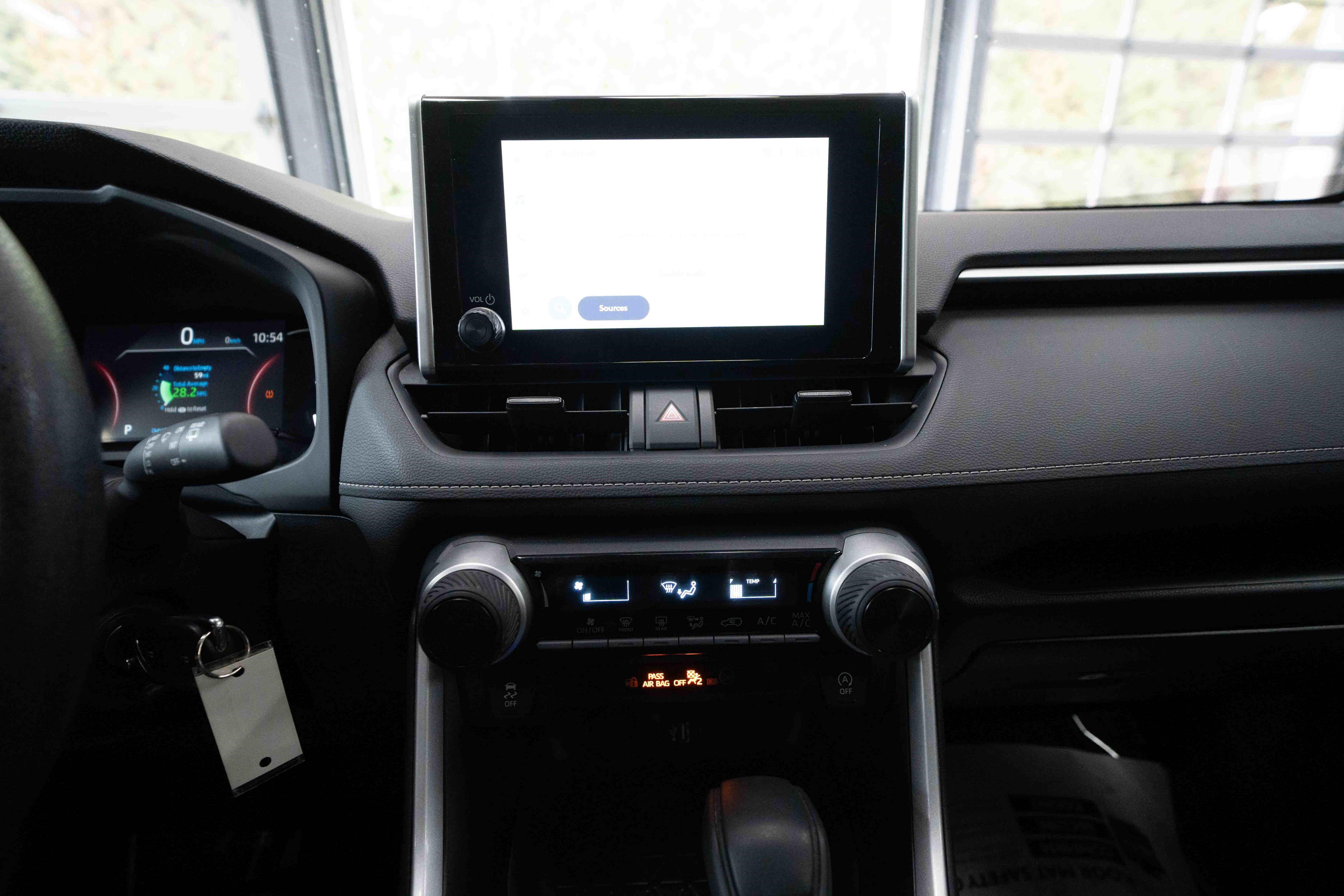 Used 2025 Toyota RAV4 LE AWD/4WD image 17