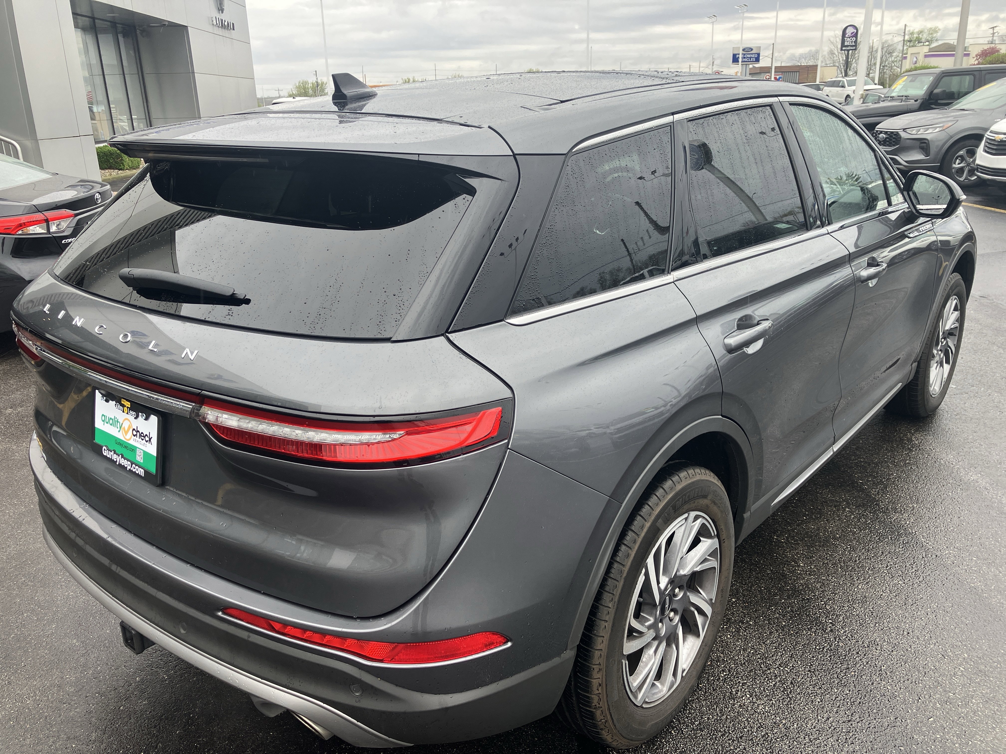 Used 2023 Lincoln Corsair AWD w/ Equipment Group 101A image 7