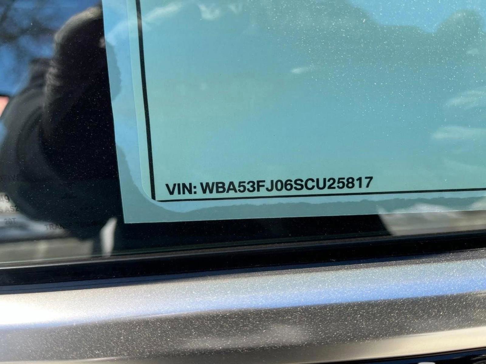 Certified 2025 BMW 530i xDrive w/ Premium Package image 36