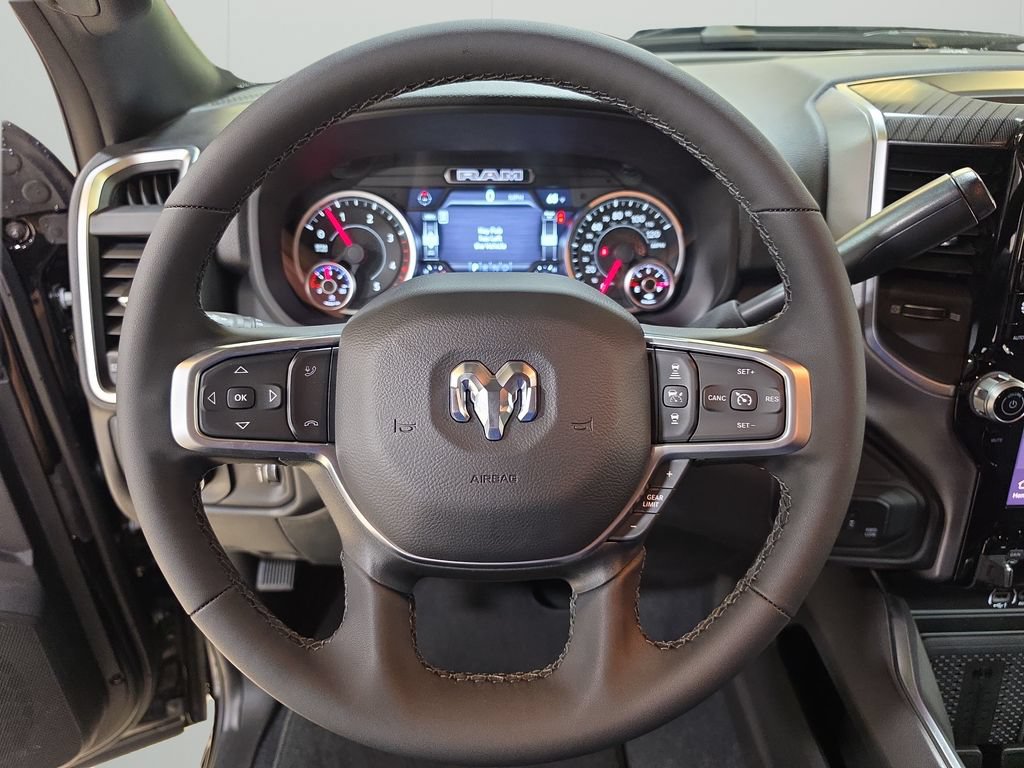 New 2026 RAM 2500 Big Horn AWD/4WD image 21