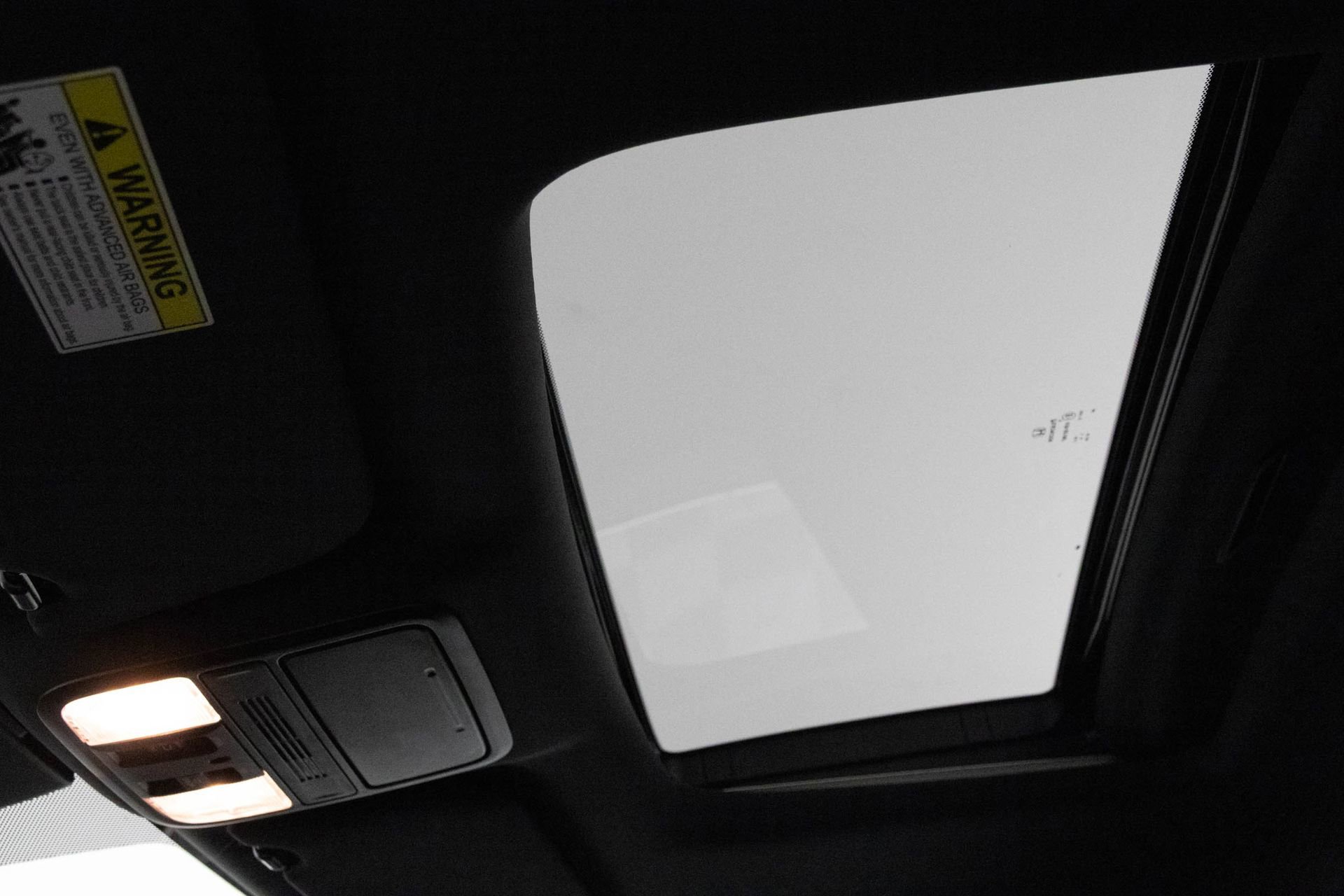 Used 2025 Honda Odyssey Sport-L image 29