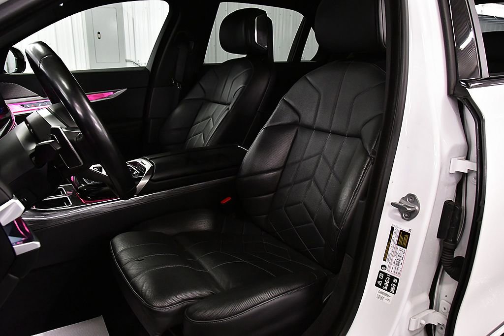 Used 2024 BMW 740i xDrive AWD/4WD image 26