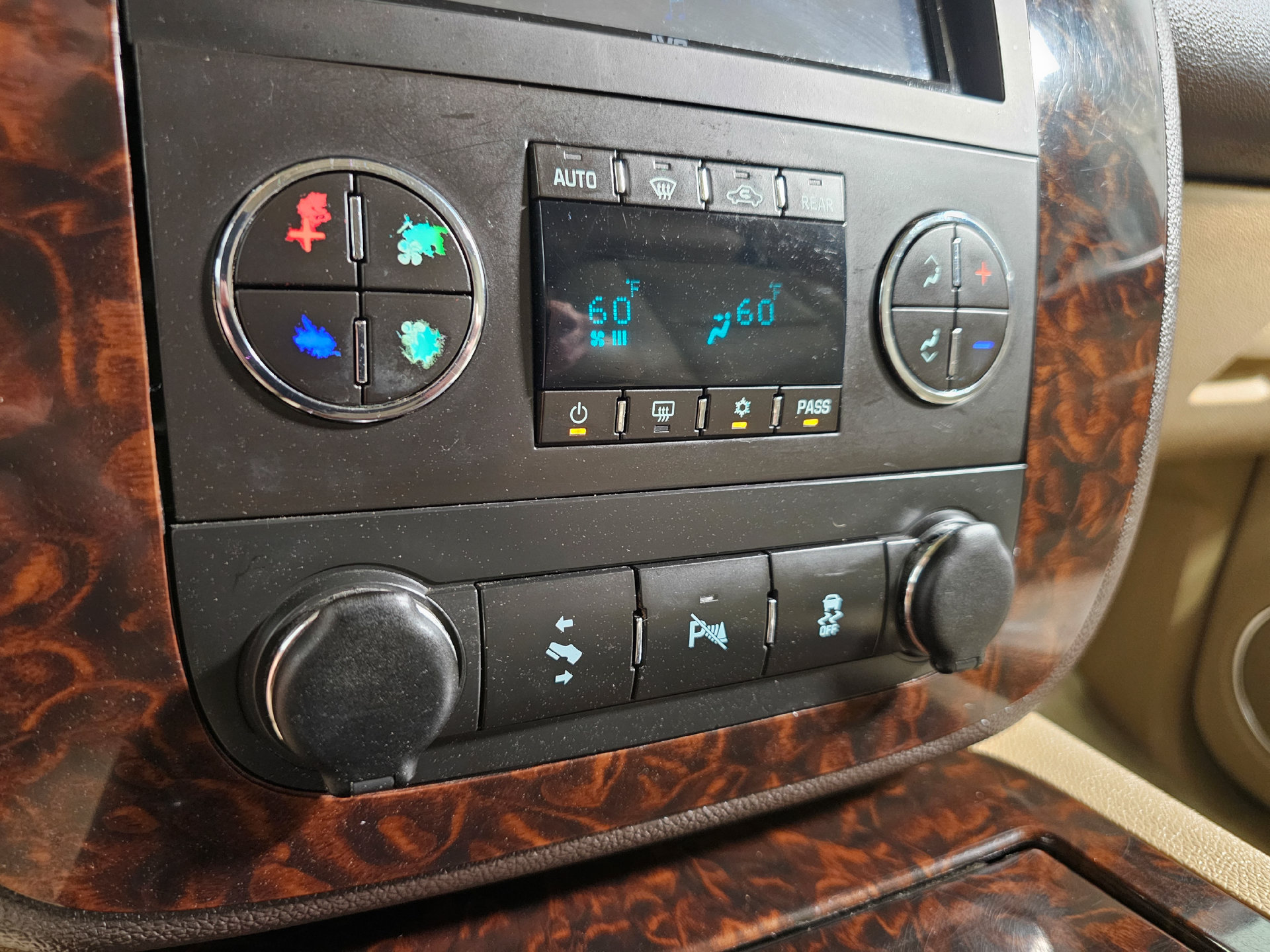 Used 2014 GMC Yukon Denali AWD/4WD image 53