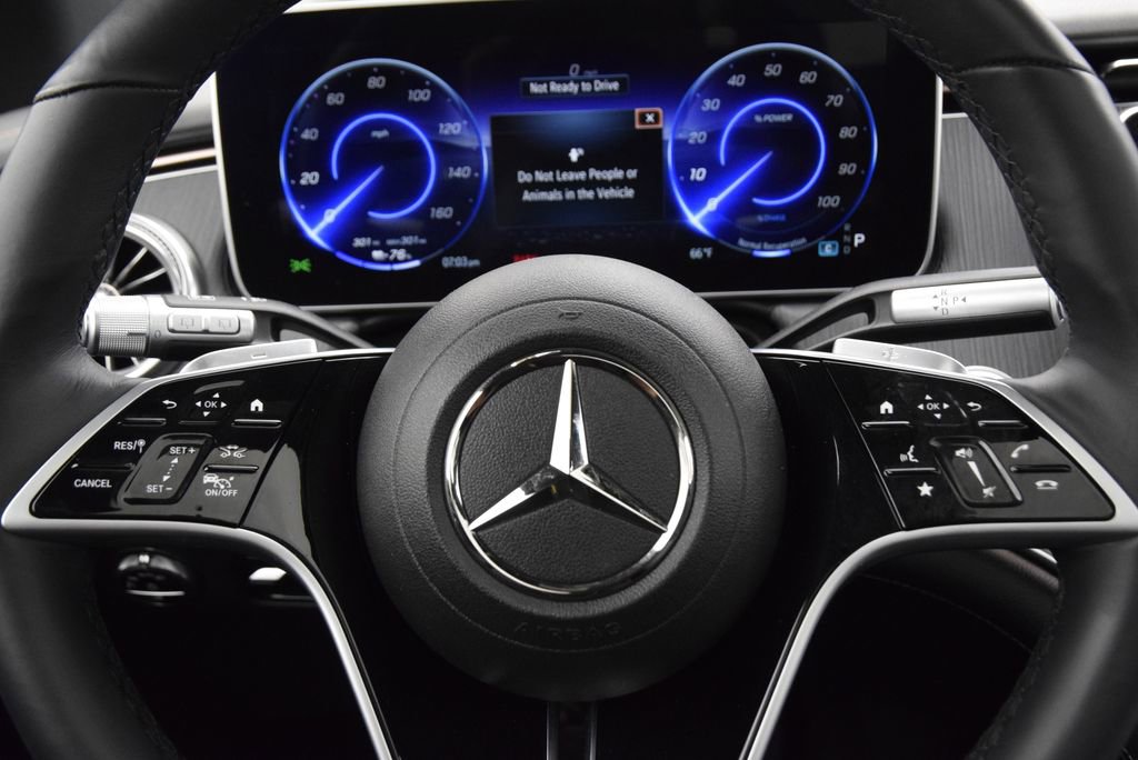 Used 2023 Mercedes-Benz EQS 450+ 4MATIC SUV image 25