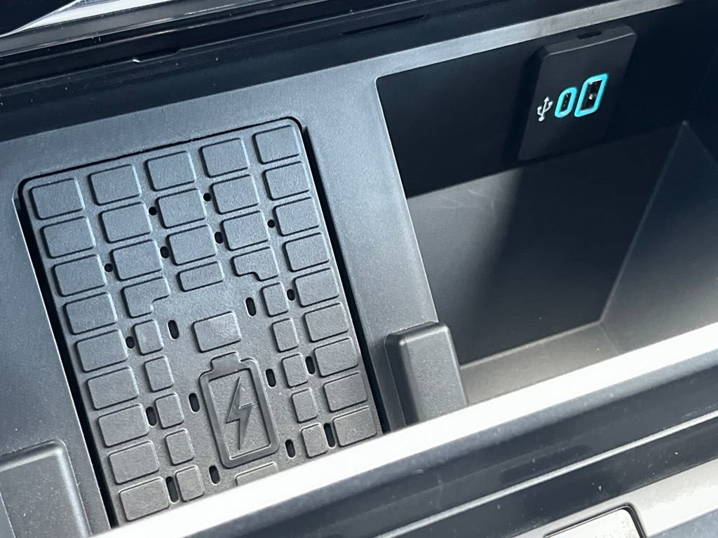 New 2026 Ford F250 Lariat image 14