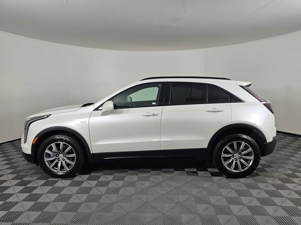 Used 2020 Cadillac XT4 Sport w/ Cold Weather Package image 6