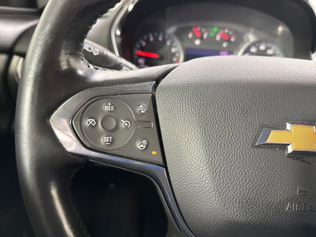 Used 2020 Chevrolet Traverse LT w/ Driver Confidence II Package image 22