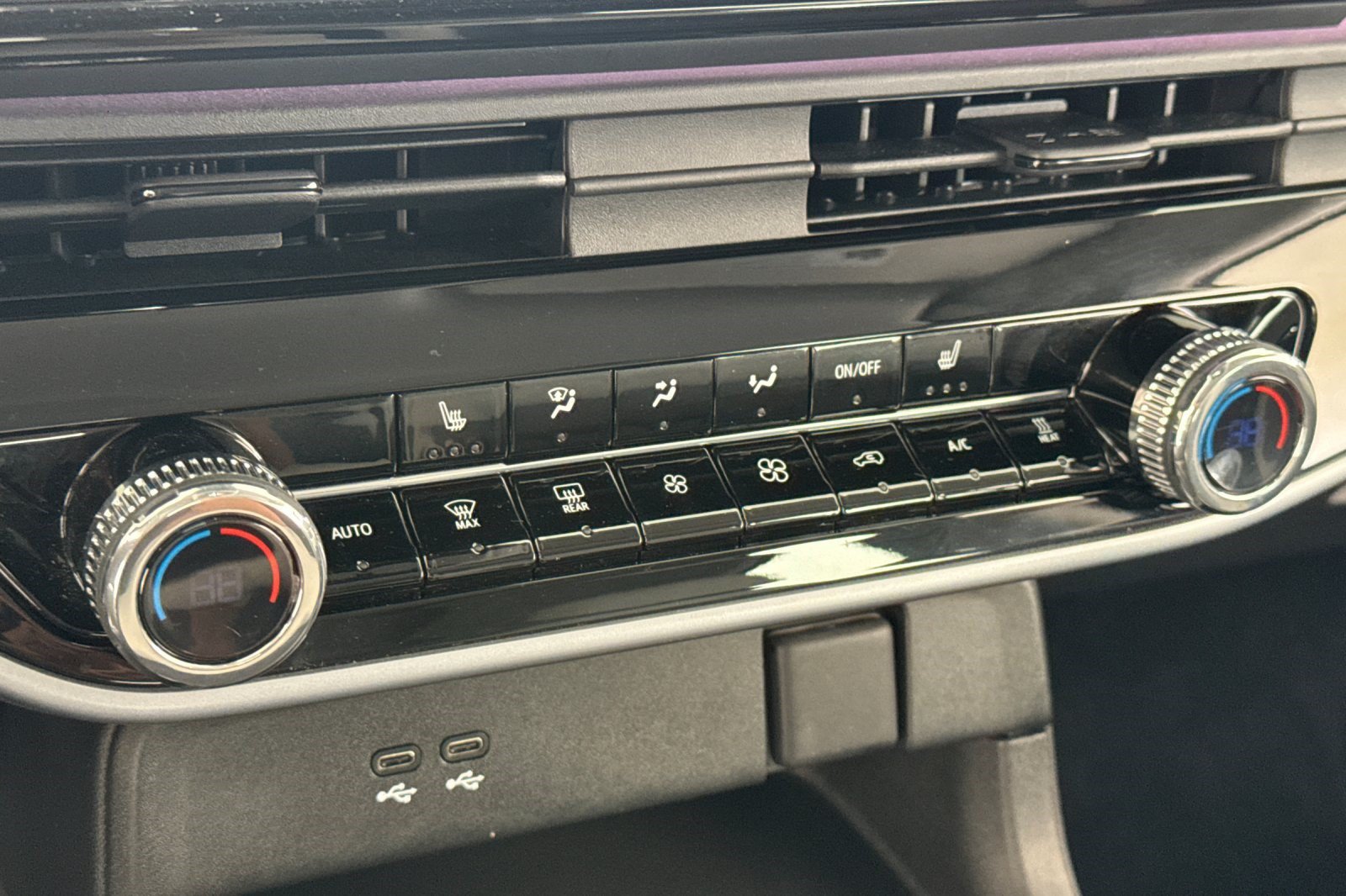 Certified 2024 Honda Prologue Touring image 18