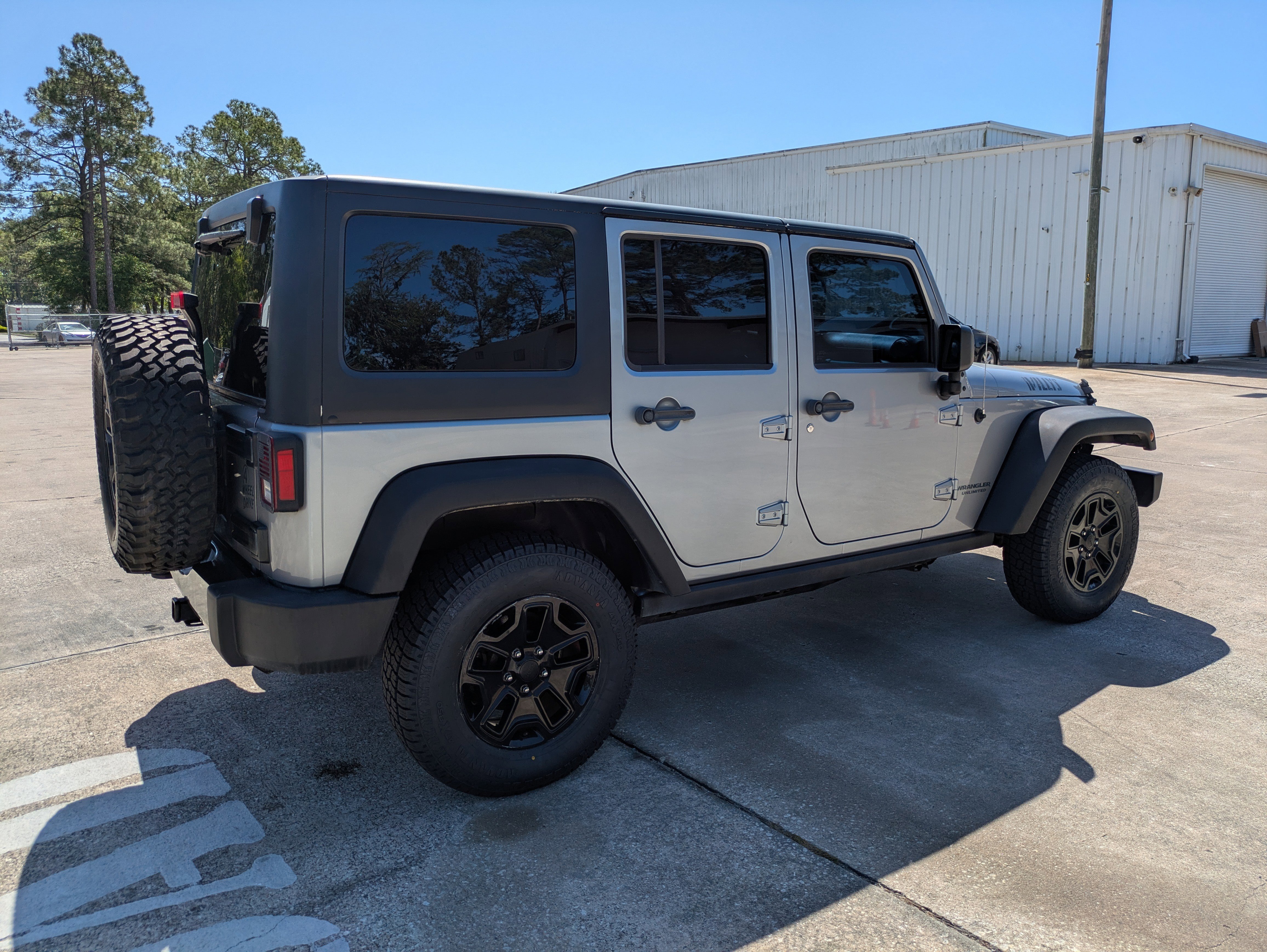 Used 2015 Jeep Wrangler Unlimited Sport image 21