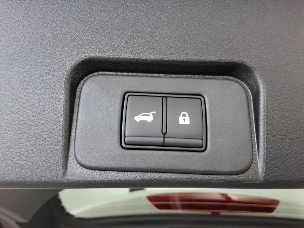 New 2026 Nissan Rogue SV image 21